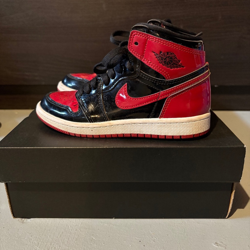 Jordan Retro 1s